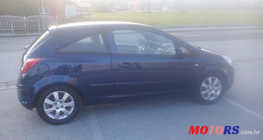2009' Opel Corsa 1,3 Cdti photo #1
