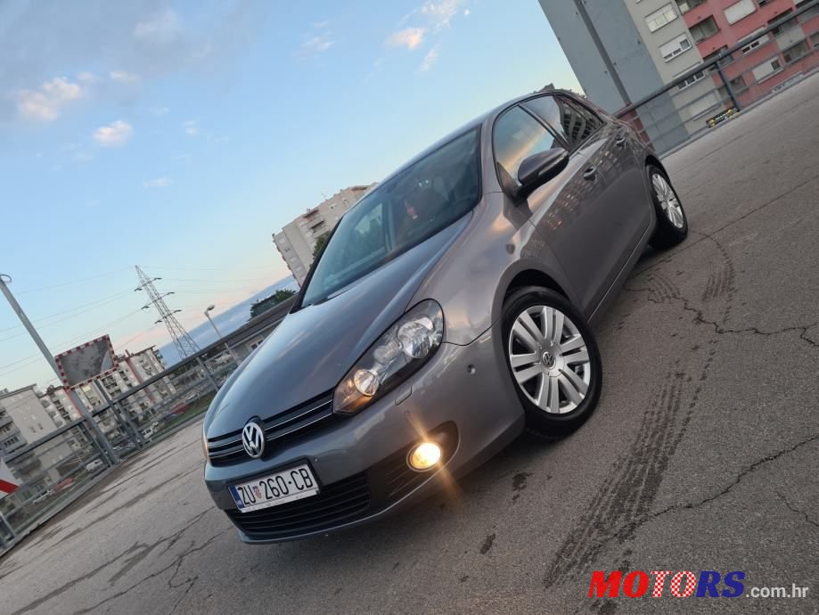 2010' Volkswagen Golf 6 1,6 Tdi photo #1