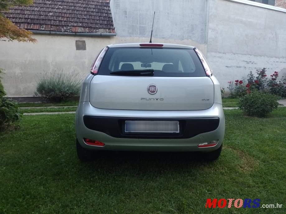 2012' Fiat Punto Evo 1,3 Multijet 16V photo #4