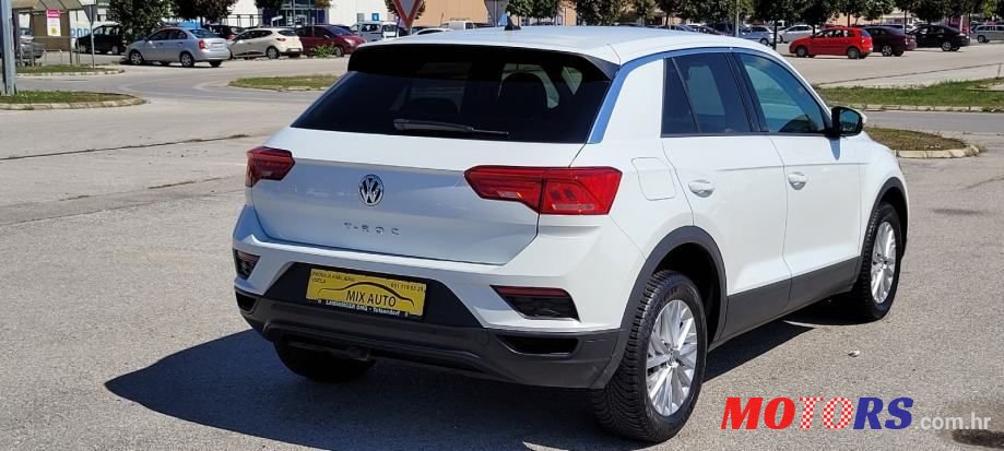 2018' Volkswagen T-Roc 2,0 Tdi photo #4