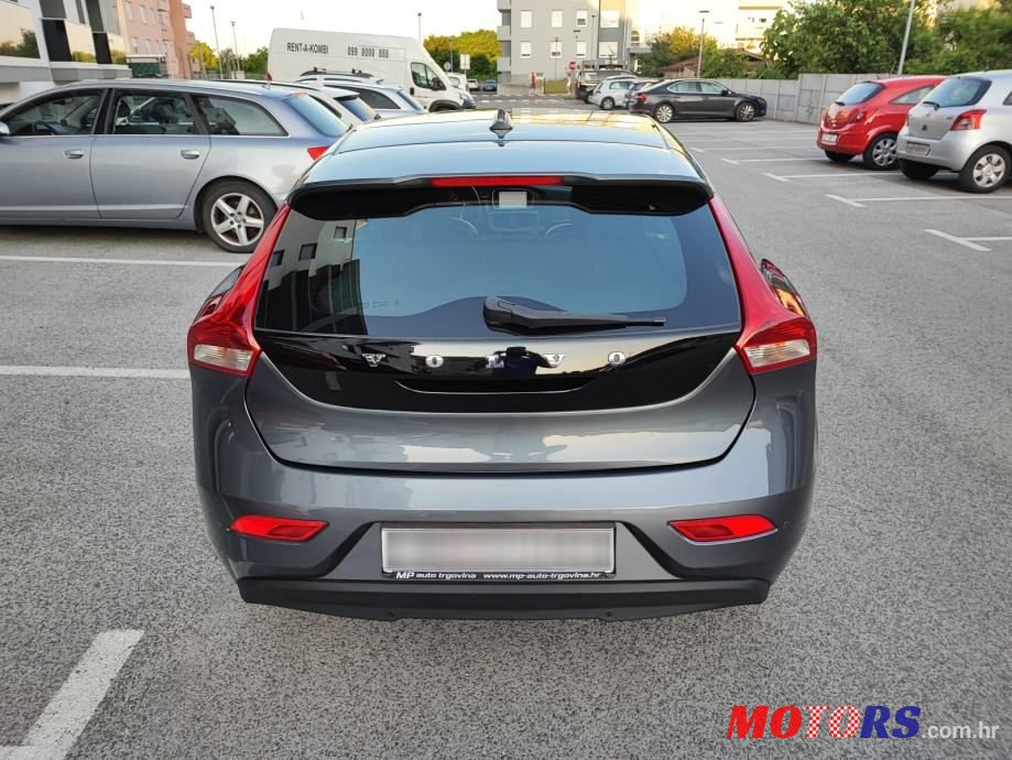 2014' Volvo V40 D2 88G. photo #2