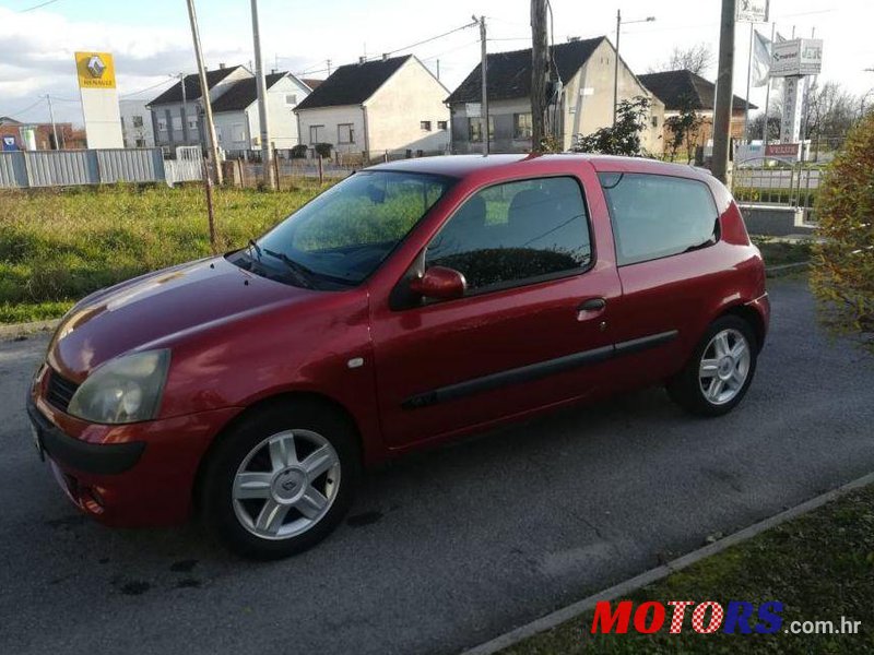 2004' Renault Clio 1,2 16V photo #1