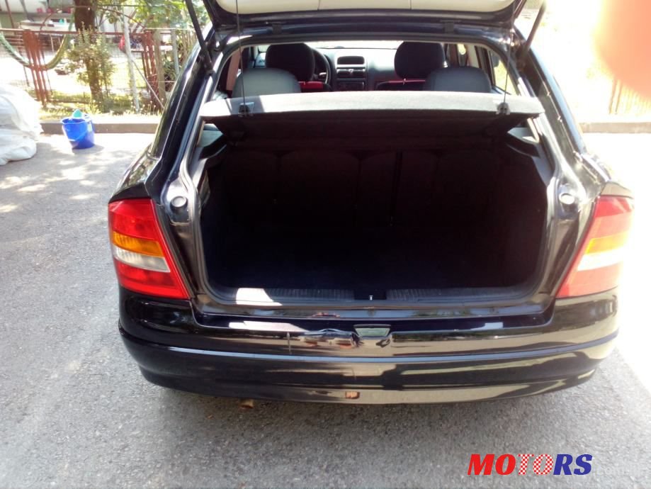 2009' Opel Astra 1,4 16V photo #4