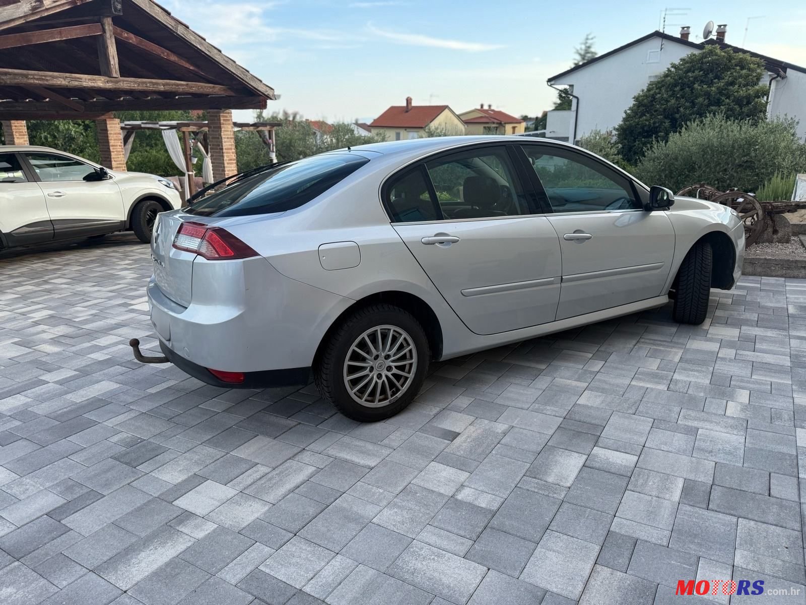 2011' Renault Laguna 1,5 Dci photo #4