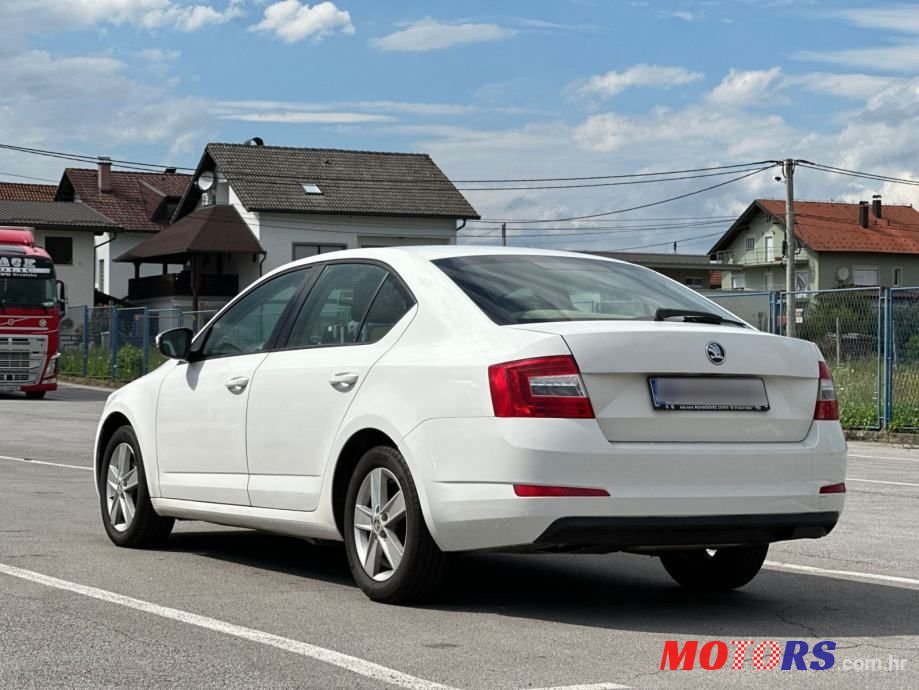 2014' Skoda Octavia 1,6 Tdi photo #3