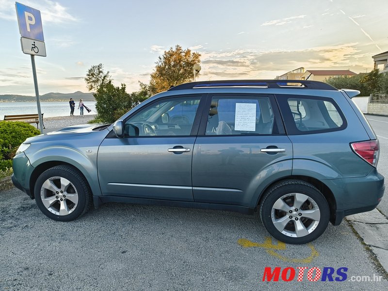 2009' Subaru Forester photo #5