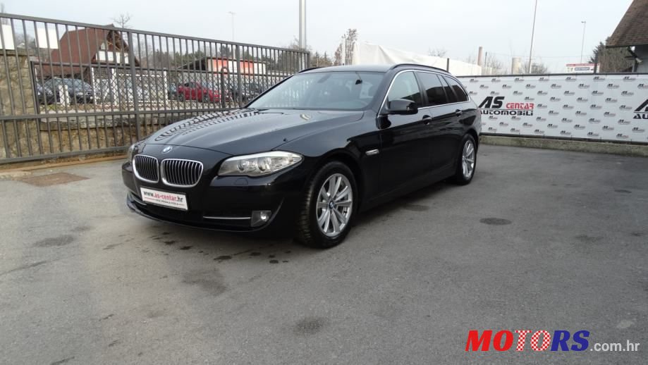 2012' BMW Serija 5 520D photo #1