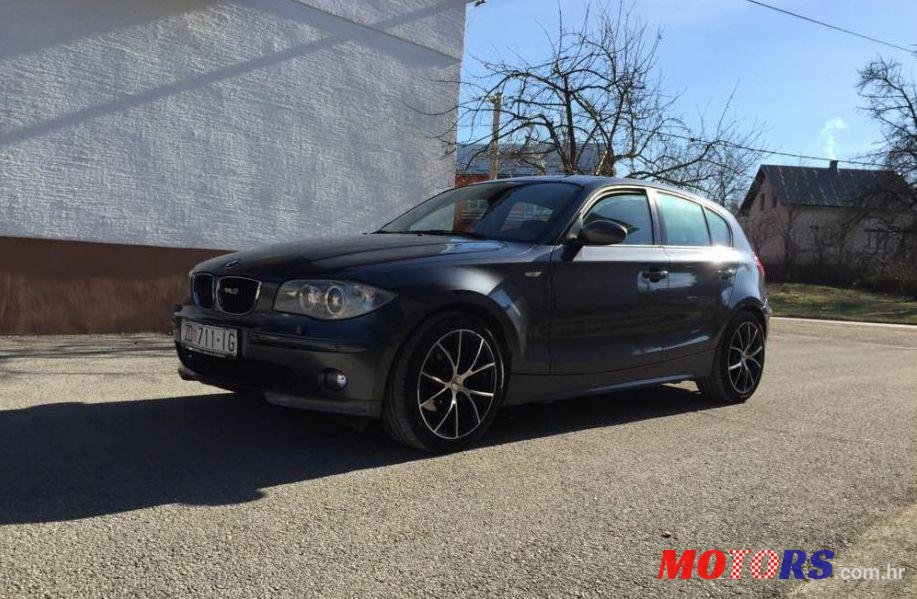 2006' BMW Serija 1 118D photo #1