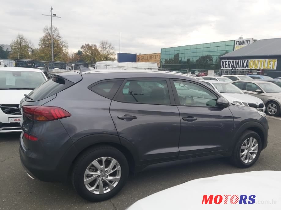 2019' Hyundai Tucson 1.6 Crdi photo #4