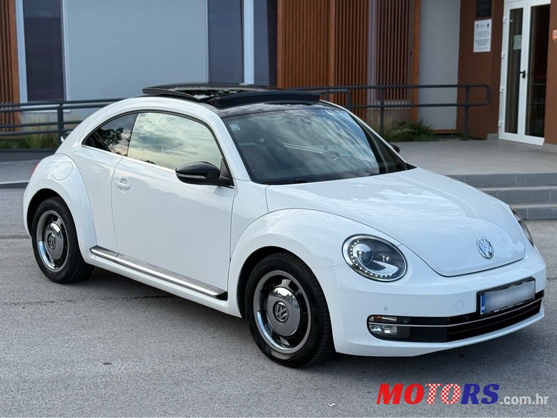 2012' Volkswagen Beetle 2.0 Tdi photo #1