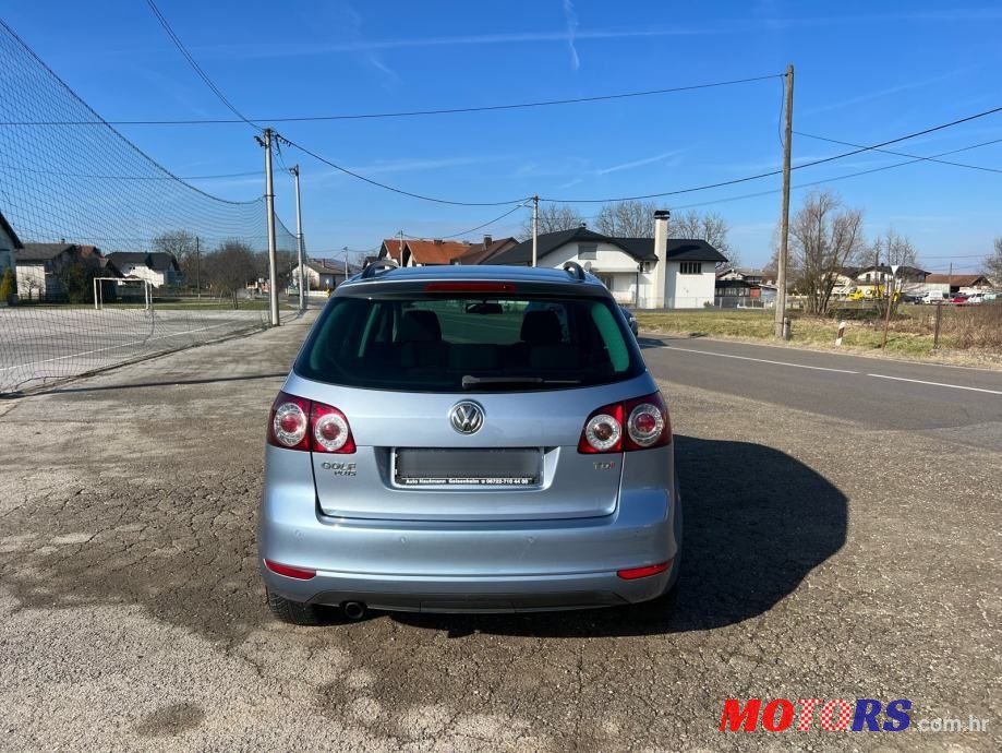 2010' Volkswagen Golf Plus 1,6 Tdi photo #6