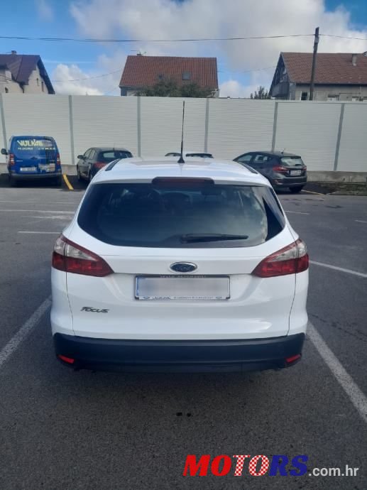 2014' Ford Focus Karavan photo #2