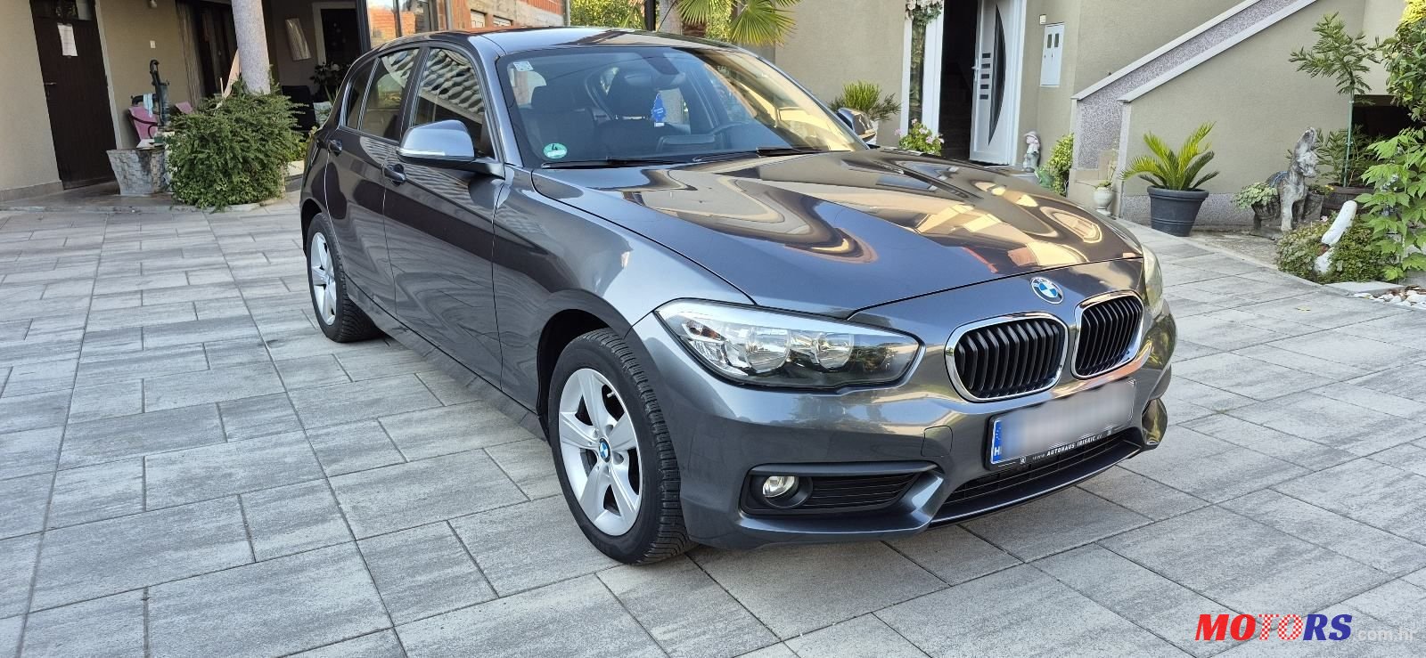 2016' BMW Serija 1 116I photo #3