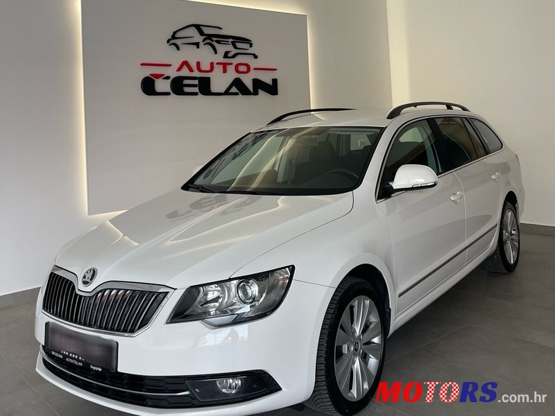 2014' Skoda Superb Combi photo #4