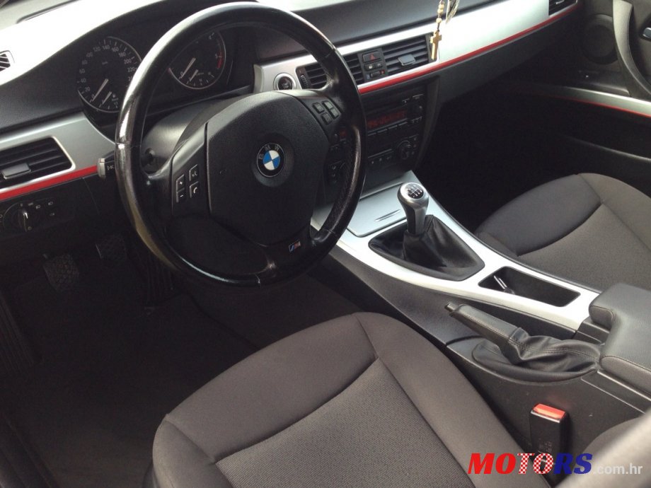 2005' BMW 320 photo #3