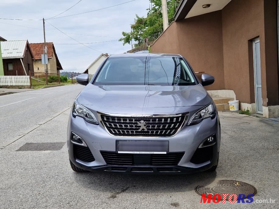 2018' Peugeot 3008 1,6 Bluehdi photo #2