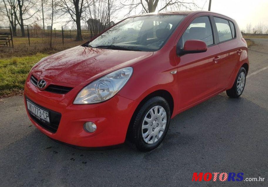 2009' Hyundai i20 1,2 photo #1