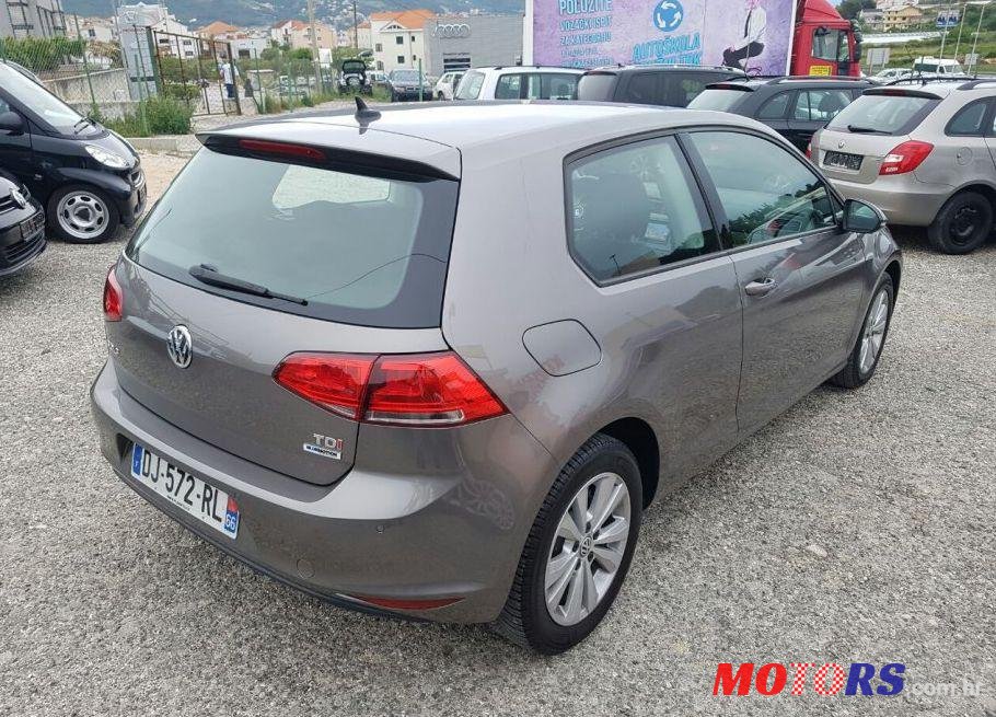 2014' Volkswagen Golf VII 1,6 Tdi Bmt photo #2
