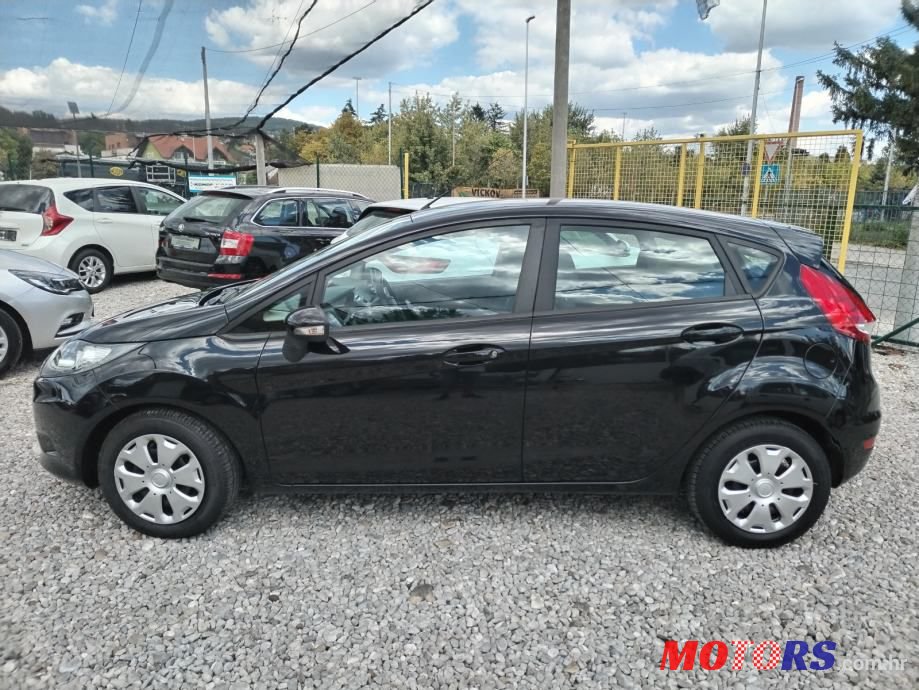 2010' Ford Fiesta 1,6 photo #3