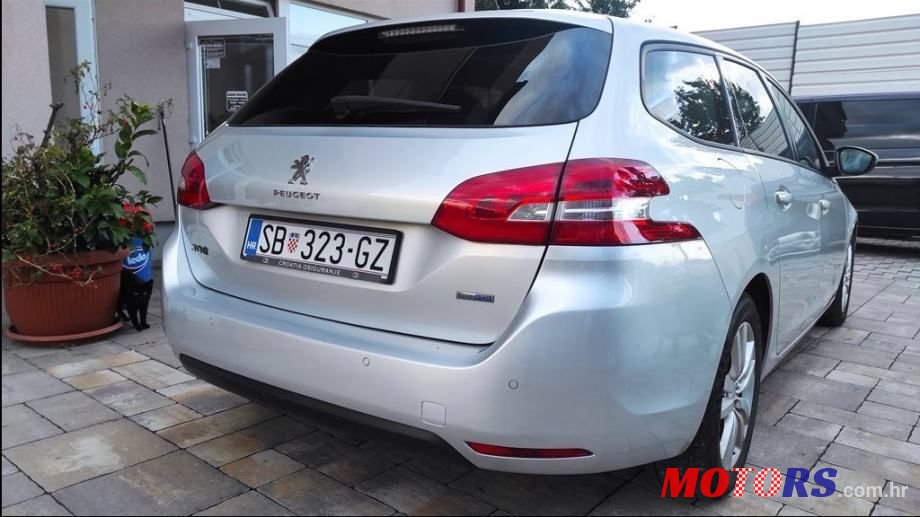 2015' Peugeot 308 Sw photo #4