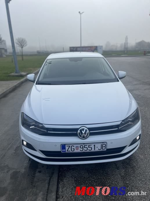 2019' Volkswagen Polo photo #3