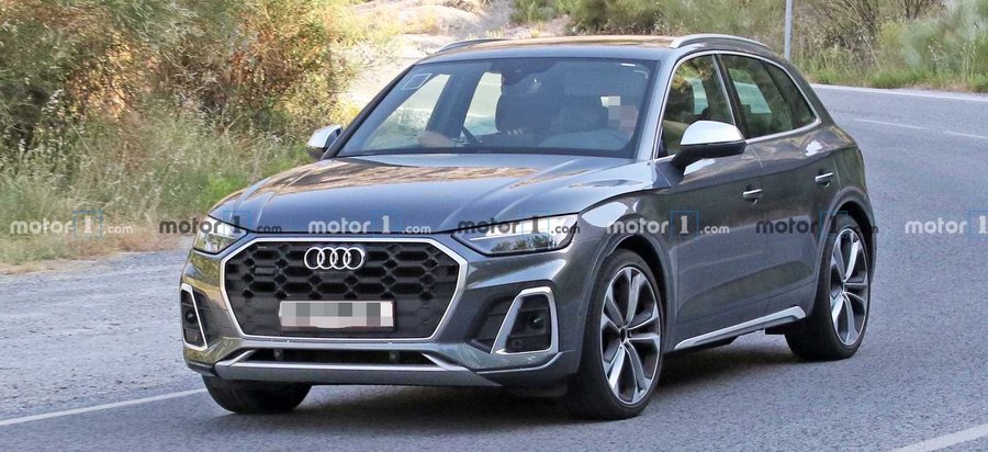 2021 Audi SQ5 Facelift Spied Without Any Camouflage