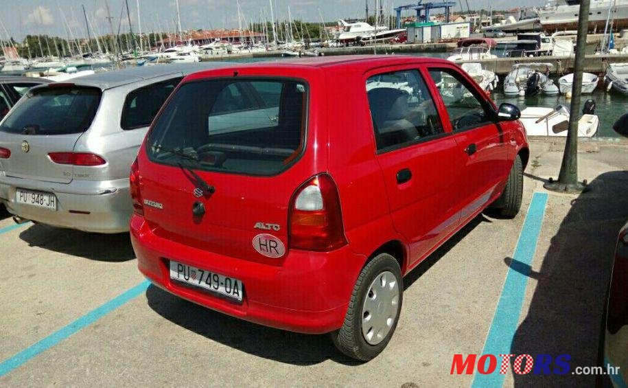 2002' Suzuki Alto 1,0 Gl photo #2