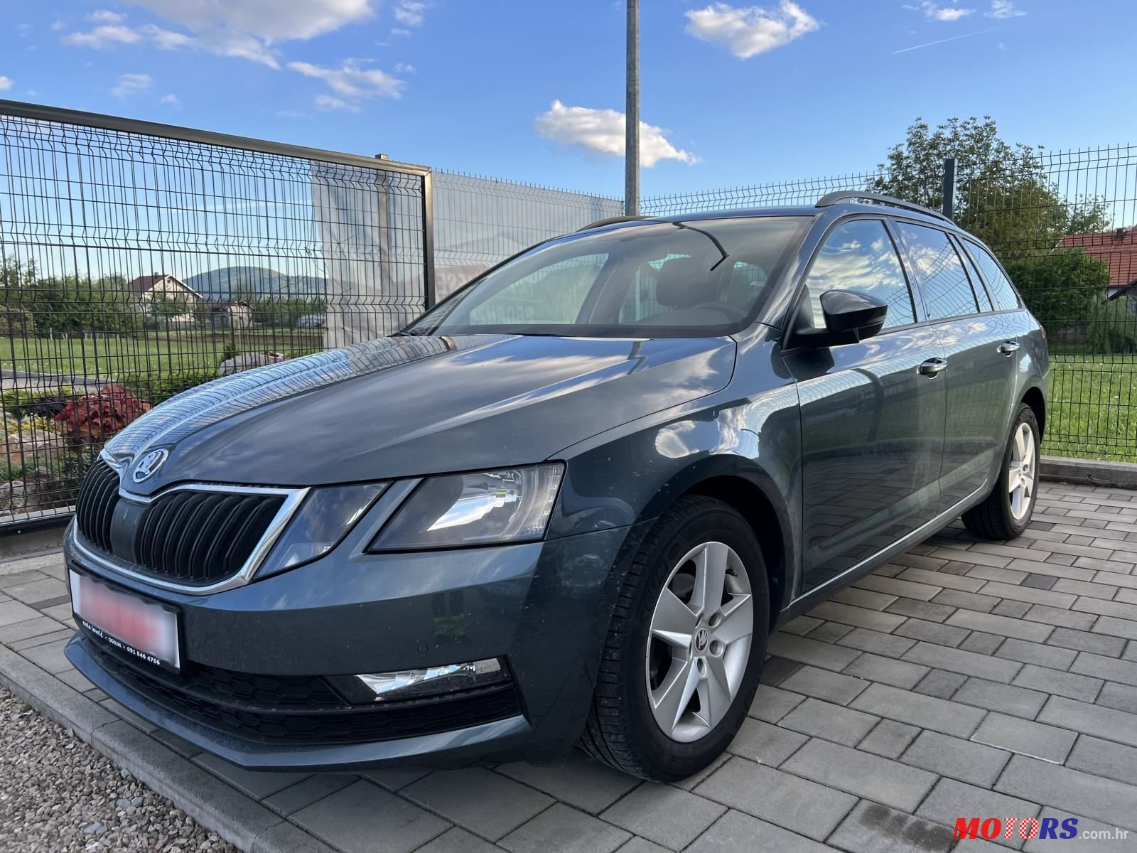 2019' Skoda Octavia Combi photo #1