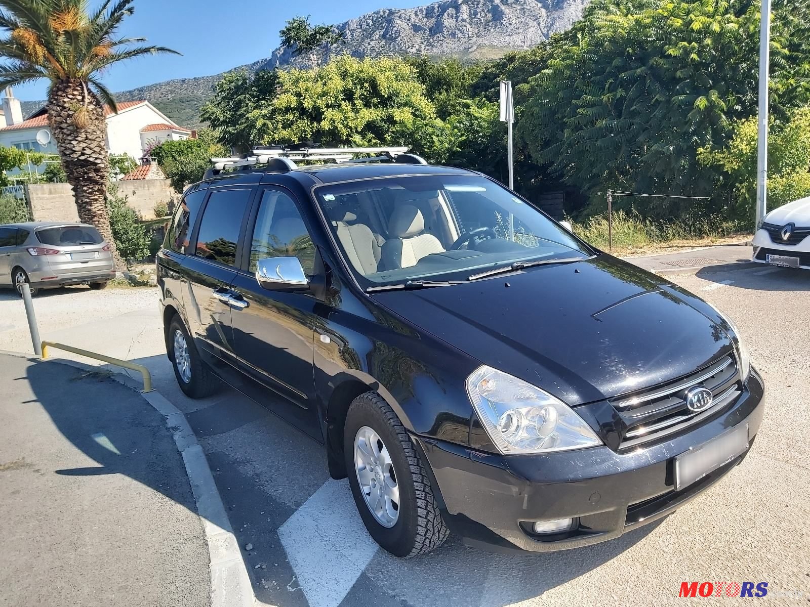 2006' Kia Carnival photo #3