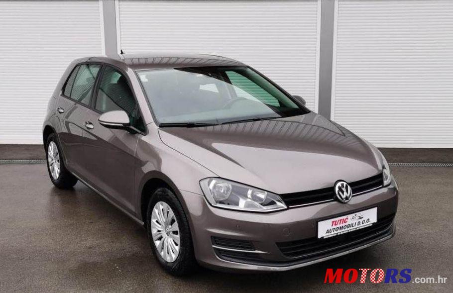 2015' Volkswagen Golf VII 1,6 Tdi Bmt photo #1