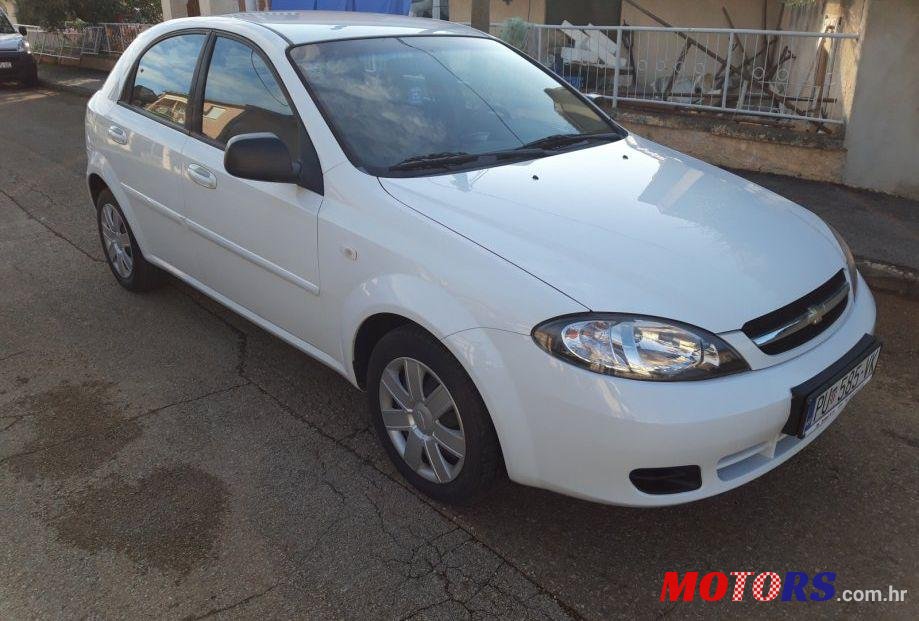 2011' Chevrolet Lacetti 1,4 Se photo #1