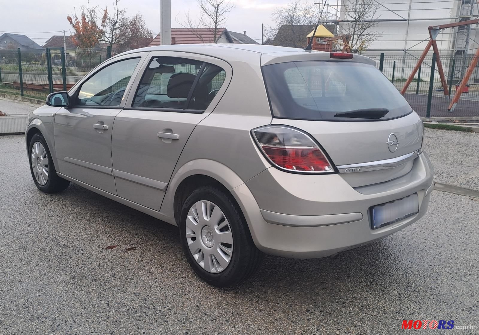 2008' Opel Astra 1,6 photo #3