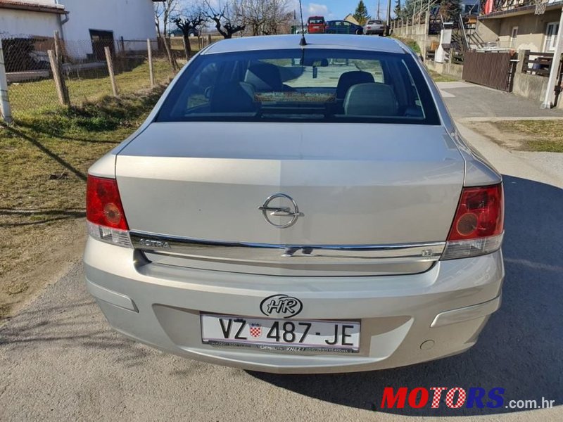 2007' Opel Astra 1,6 16V photo #4