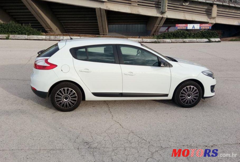2014' Renault Megane Dci 95 photo #1