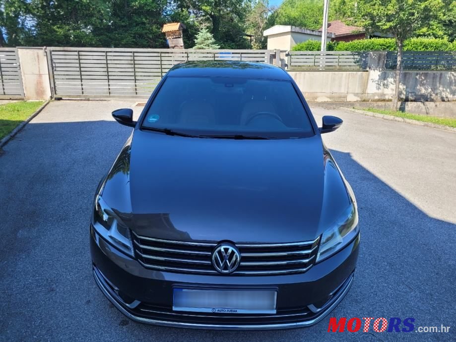 2013' Volkswagen Passat 2,0 Tdi Bmt photo #4