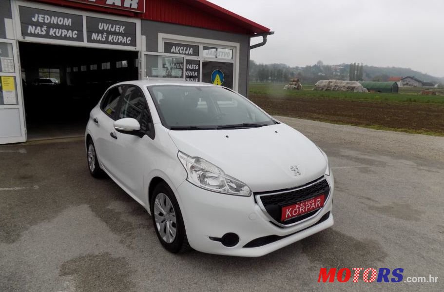 2013' Peugeot 208 1,4 Hdi photo #1