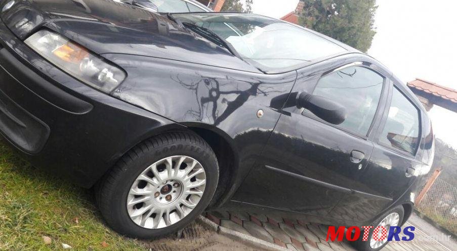 2003' Fiat Punto 1,2 photo #1