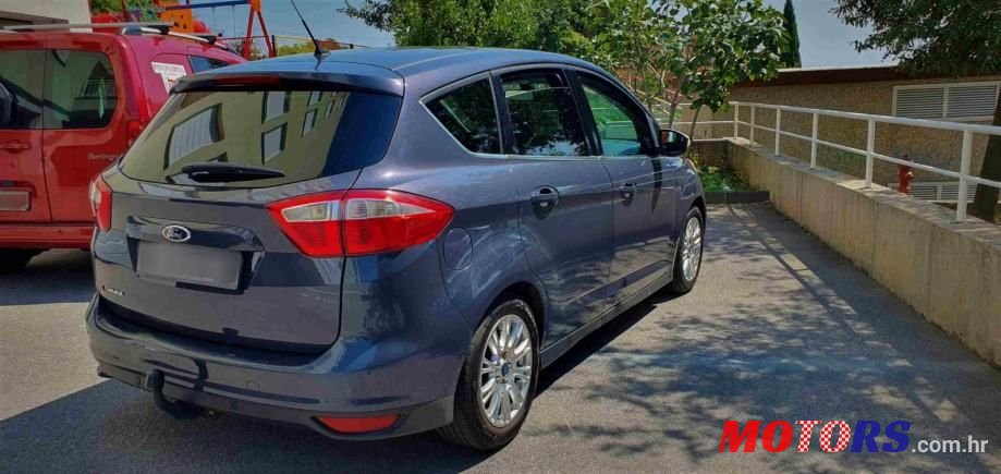 2013' Ford C-MAX photo #1