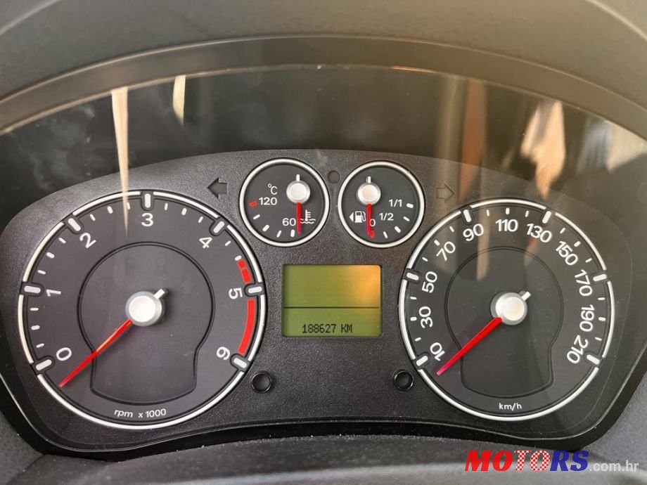 2008' Ford Fiesta 1,6 photo #3