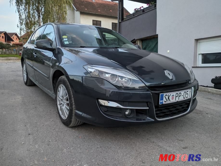 2011' Renault Laguna 1,5 Dci photo #2