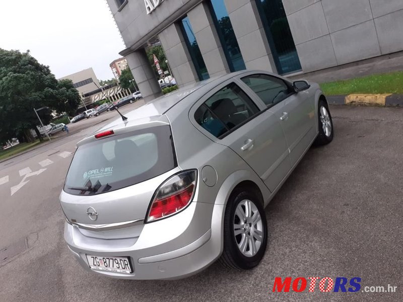 2008' Opel Astra 1,4 photo #6