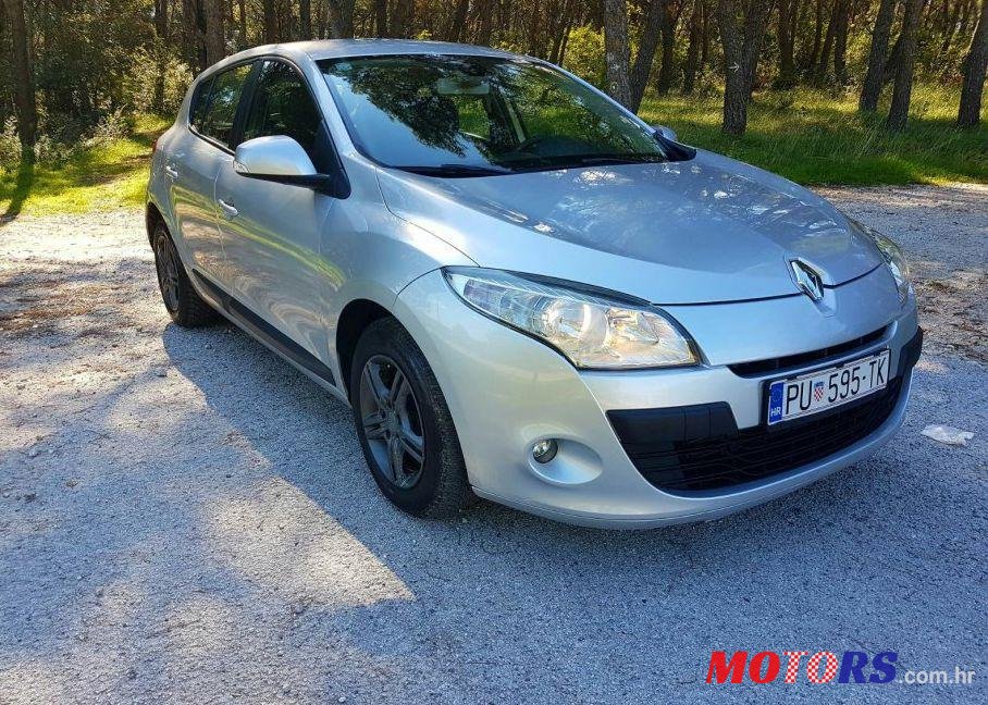 2010' Renault Megane 1,5 Dci photo #2