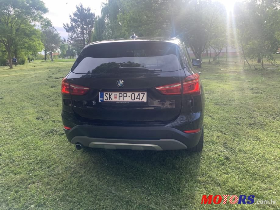 2015' BMW X1 photo #6