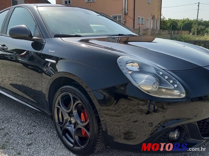 2016' Alfa Romeo Giulietta 2,0 photo #3