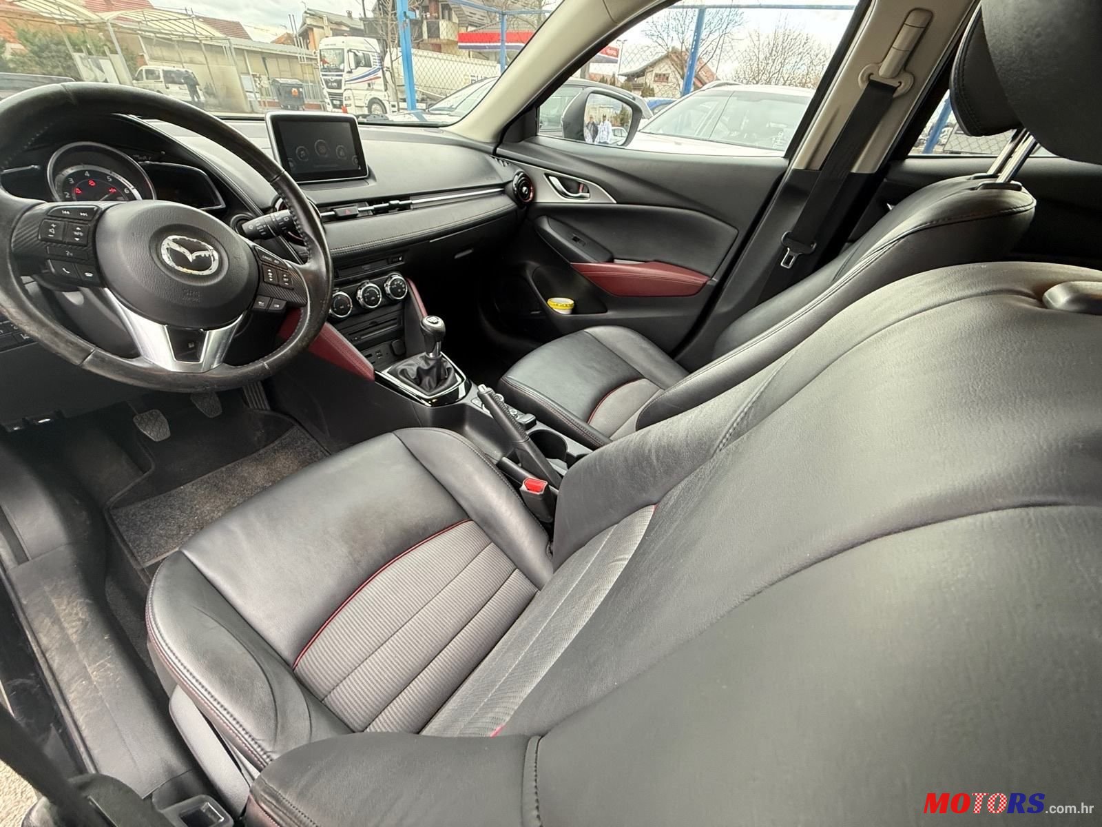2016' Mazda CX-3 Cd105 photo #6