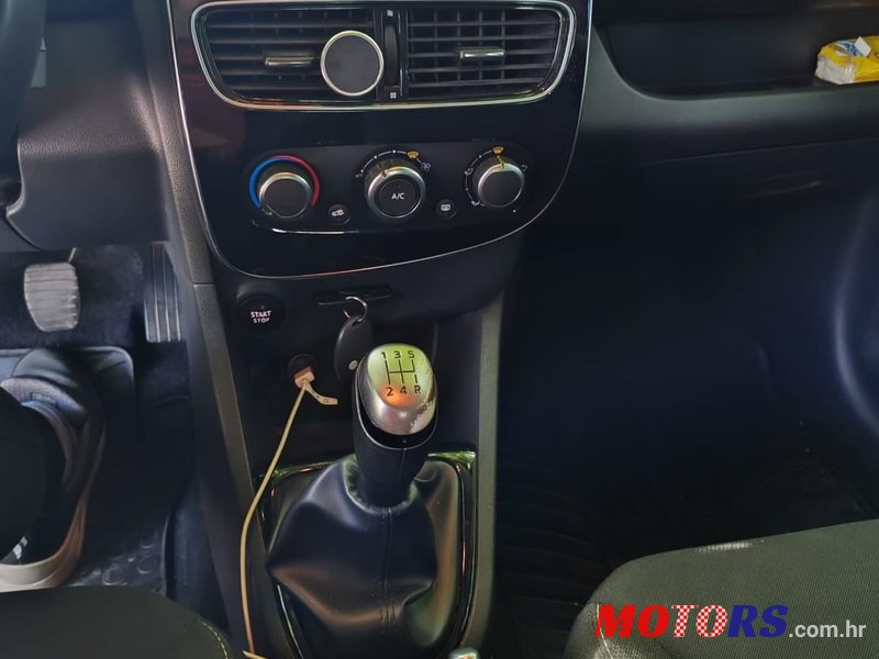2019' Renault Clio Tce photo #3