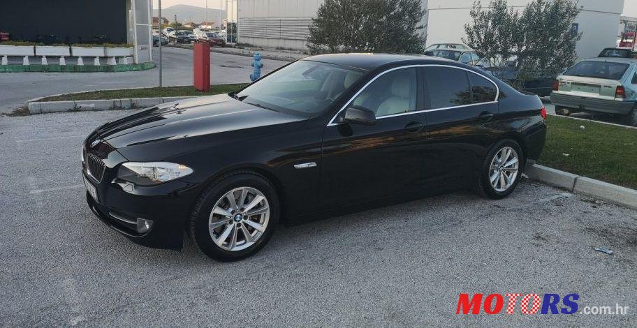 2011' BMW Serija 5 525D photo #1
