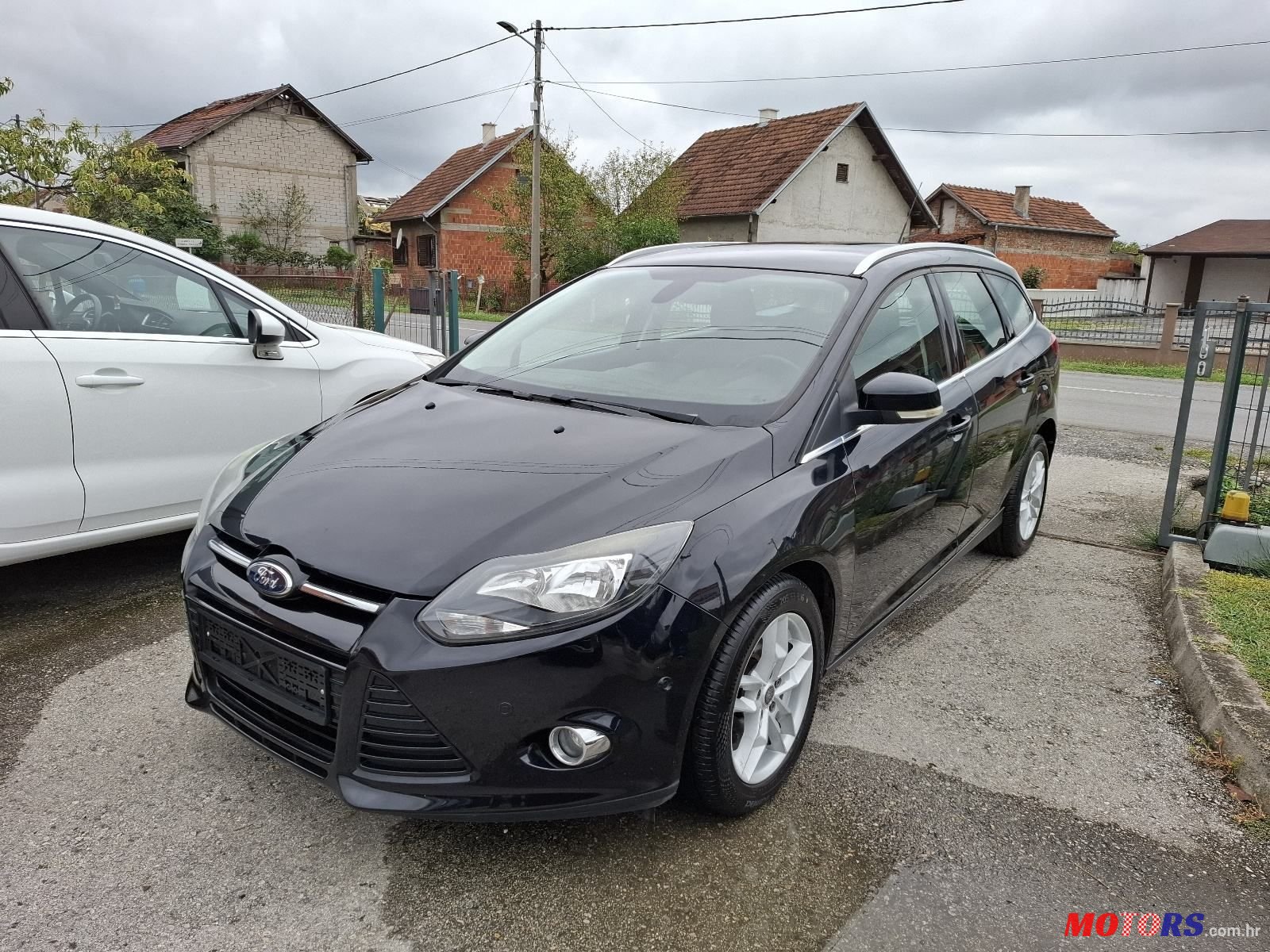 2013' Ford Focus Karavan photo #2