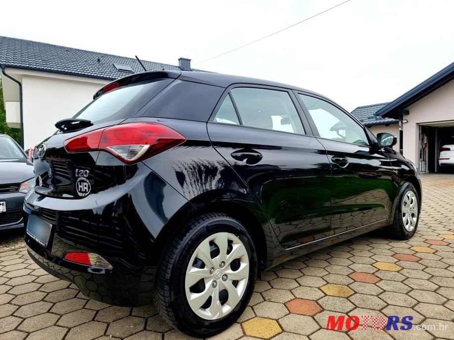 2016' Hyundai i20 1,25 photo #5
