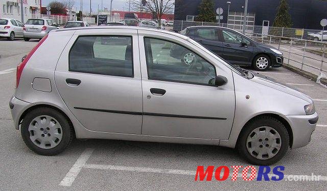 2002' Fiat Punto 1,2 photo #2